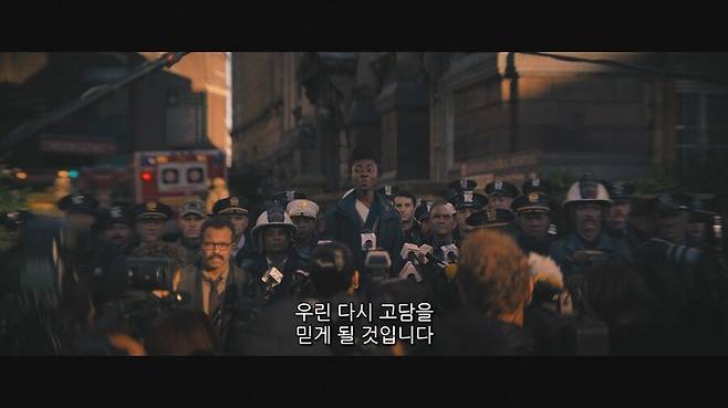 4.png.ren.jpg DC영화 중 \'조커\'와 \'더 배트맨\'이 인상적인 이유.JPG DC영화 중 \'조커\'와 \'더 배트맨\'이 인상적인 이유.JPG