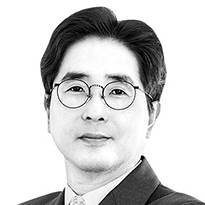 이윤수 서강대 경제대학 교수