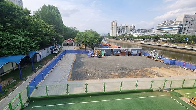 지난달 대구 ‘신천 프러포즈 조성사업’ 공사 현장의 모습. 대구시 제공