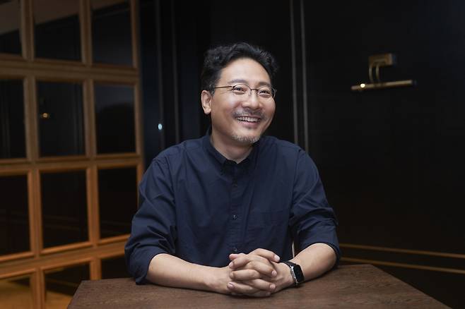 북미 흥행 돌풍을 일으킨 애니메이션 영화 ‘킹 오브 킹스’의 장성호 감독. 그는 “미국에서 크리스마스에 재개봉한다고 들었다. 한 해에 두 번 개봉하는 건 이례적 사건”이라며 “한 미국 관계자는 ‘이제 크리스마스에 나 홀로 집에 그만 보고 킹 오브 킹스를 보면 되겠다고 얘기하더라”고 전했다. 모팩스튜디오 제공