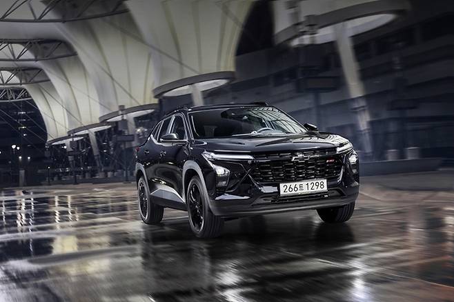 2026년형 트랙스 크로스오버  RS 미드나잇 에디션 [사진출처=쉐보레]