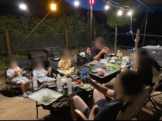 지난 12일 태백산국립공원 소도야영장에서 캠핑을 즐기는 탐방객들 모습.(사진=태백산국립공원 제공) *재판매 및 DB 금지