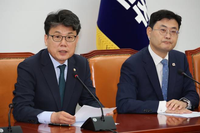 더불어민주당 진성준 정책위의장. 연합뉴스