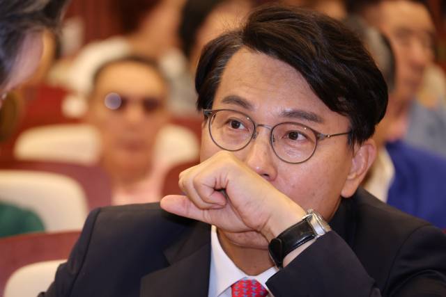 ▲14일 서울 여의도 국회박물관에서 열린 긴급토론회 '무엇을 할 것인가?, 자유공화 리셋코리아를 위하여'에 국민의힘 윤상현 의원이 참석해 있다. ⓒ연합뉴스