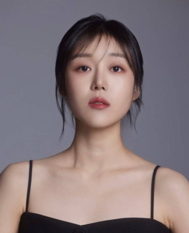 배우 강서하. MCN 인사이트