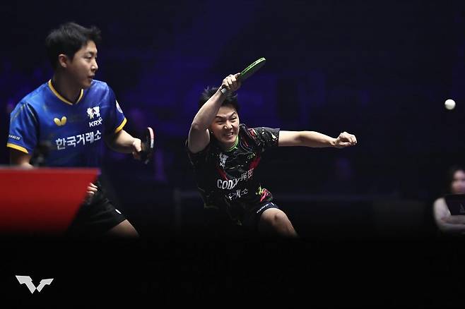 WTT 미국 스매시 남자복식 경기를 벌인 임종훈(왼쪽)과 안재현 [WTT 인스타그램 캡처. 재판매 및 DB 금지]