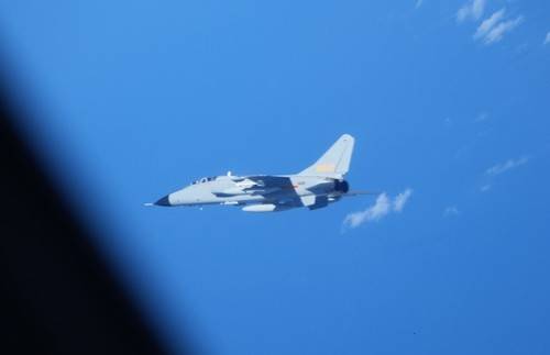 지난 9일 중국의 JH-7 전투폭격기 [일본 방위성 제공, 재판매 및 DB 금지]