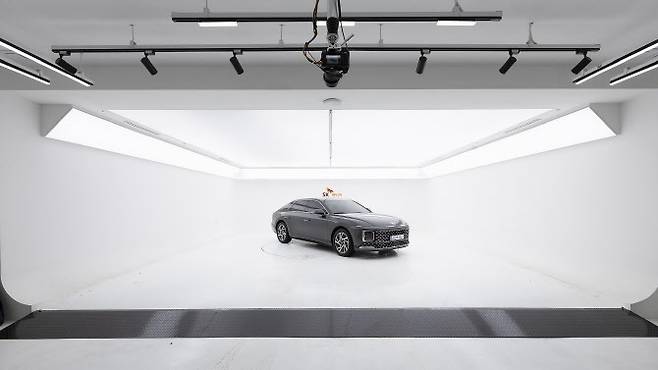 SK렌터카 오토옥션 ‘360도 VR 자동화 촬영’ 시스템 (사진=SK렌터카)