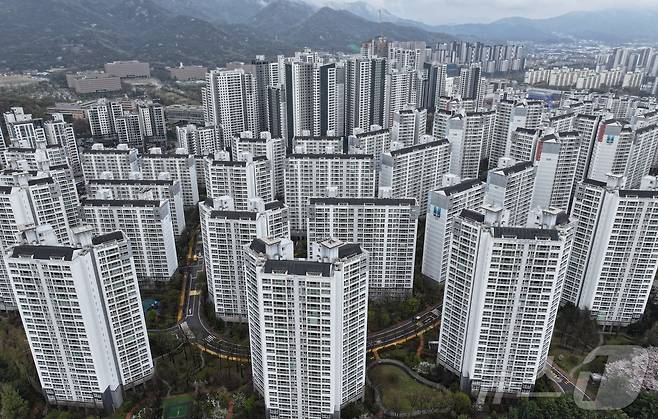 과천 시내 아파트 단지들. (해당 기사와 관계 없음)/뉴스1 ⓒ News1 김도우 기자