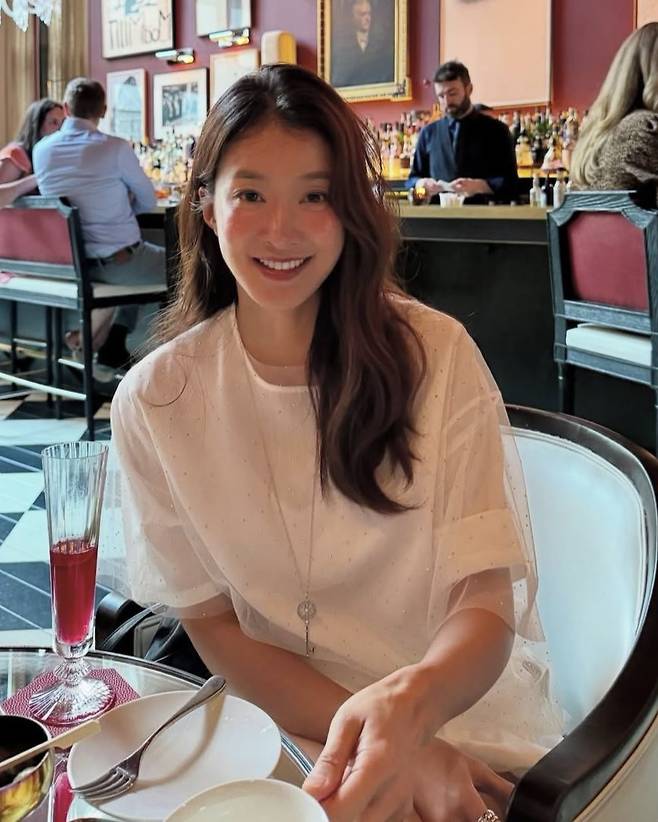 인스타그램 @leesiyoung38