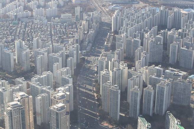 지난달 서울 집값이 한 달 새 0.95% 오르며 6년 10개월 만에 최고 상승폭을 기록했다.ⓒ데일리안DB