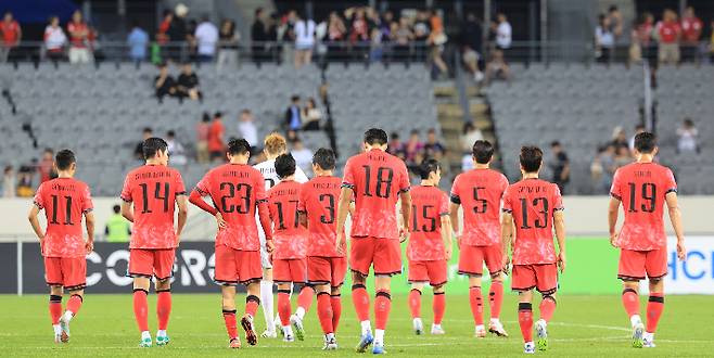 패배 안쉬워하는 한국. 연합뉴스