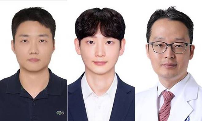 (왼쪽부터) 이광섭 강사, 민준구 대학원생, 김형범 교수