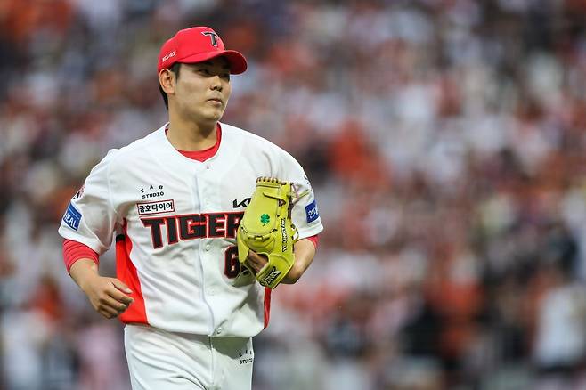 KIA 성영탁(사진)과 KT 원상현은 프로 입단 후에도 우정을 과시하며 서로의 발전에 큰 힘이 되고 있다. 사진제공|KIA 타이거즈