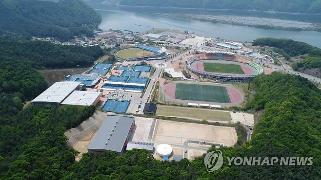 송암스포츠타운 전경(사진 맨왼쪽이 테니스장) [연합뉴스 자료사진]