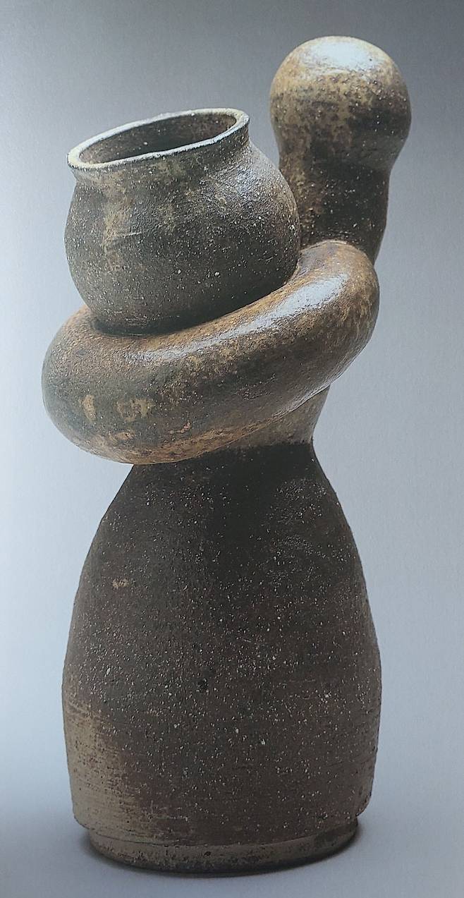 이종수 도예작품 마음의 향. (사진= 박헌오 고문)