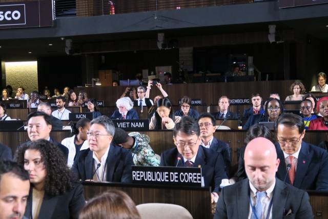 차기 세계유산위원회 유치 수락 연설하는 최응천 국가유산청장 . 국가유산청 제공