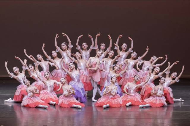 유스 발레 & 쉘위발레 공연 모습. 부산발레페스티벌조직위원회 제공