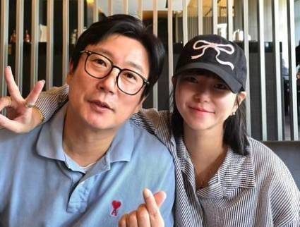 방송인 이수근과 아내 박지연씨.박지연 SNS 화면캡처