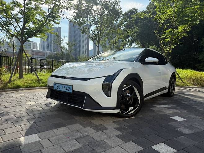 기아 EV4 사진=육동윤 글로벌이코노믹 기자