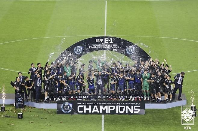 일본 축구 대표팀이 2025 EAFF E-1 풋볼 챔피언십 정상에 올랐다. 사진=대한축구협회
