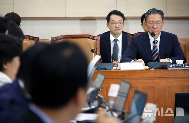 [서울=뉴시스] 김금보 기자 = 정성호 법무부 장관 후보자가 16일 서울 여의도 국회 법제사법위원회에서 열린 인사청문회에서 질의에 답하고 있다. 2025.07.16. kgb@newsis.com