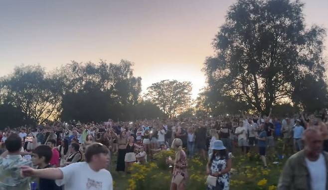 팬들이 몰려든 '갤러거 힐' [틱톡 캡처]