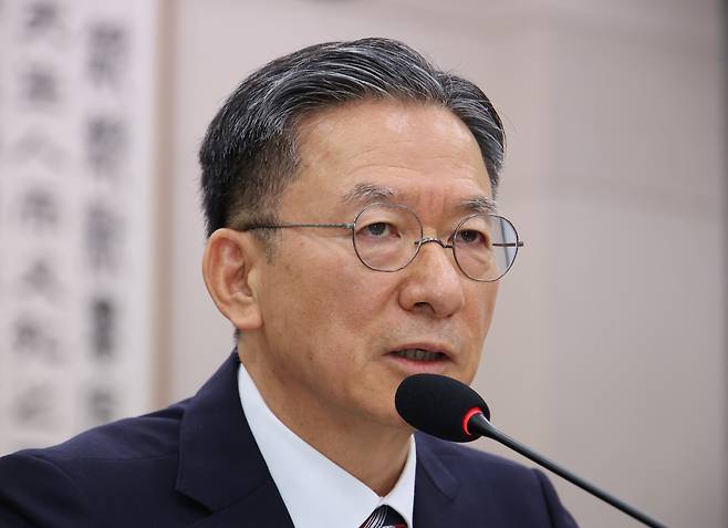 정성호 법무부 장관 후보자가 16일 서울 여의도 국회 법제사법위원회에서 열린 인사청문회에서 질의에 답하고 있다. 뉴시스