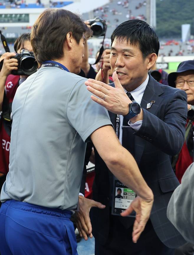 ▲ 한국의 일본 상대 통산 전적은 42승 23무 17패로 여전히 앞서 있지만, 최근 10경기에서는 2승 3무 5패로 열세를 보이고 있다. 2019년 부산에서 열린 동아시안컵에서 1-0으로 승리한 이후 6년 동안 승리를 추가하지 못했다. ⓒ연합뉴스