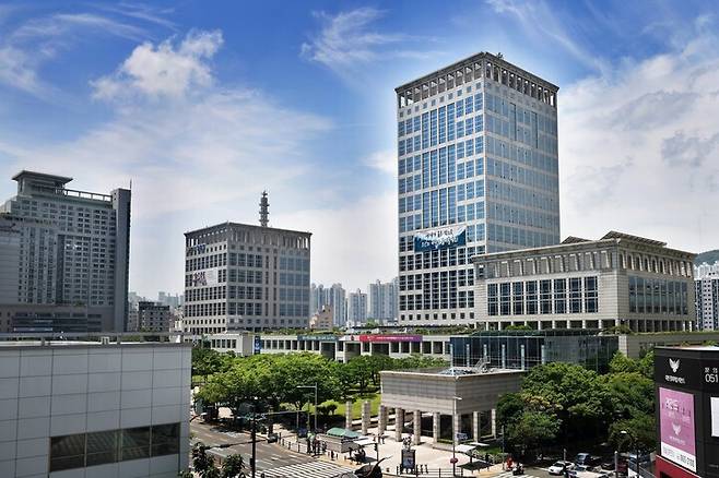 부산 연제구 연산동 부산시청 전경.