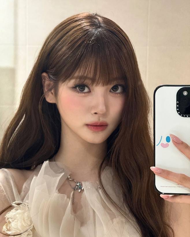 인스타그램 @meovv