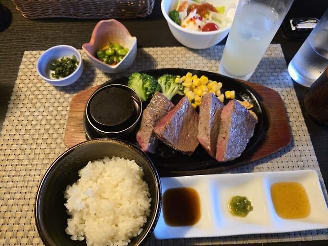 7fed8273b58569f451ee8ee74e847173aea91b6db8ee474785d88d27bba7e92d