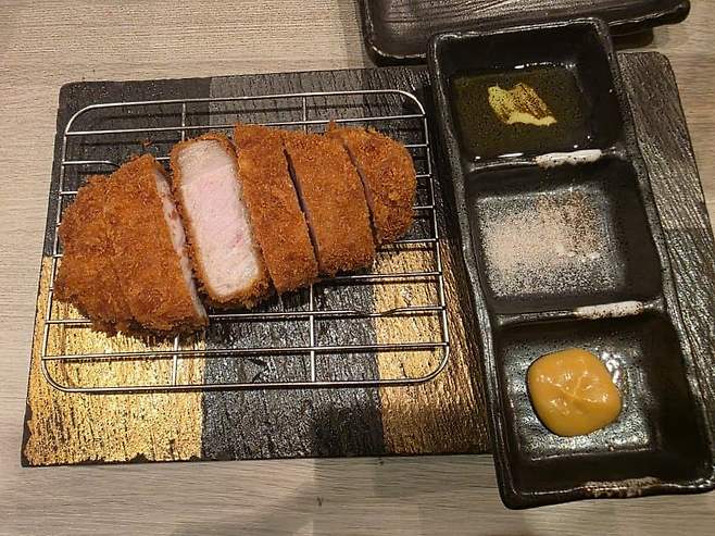 7fed8273b58569f551ee80e54f857073508f62b71bfbd85aa50553c4aac805a0