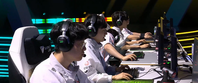 한화생명 선수단. 치지직 제공