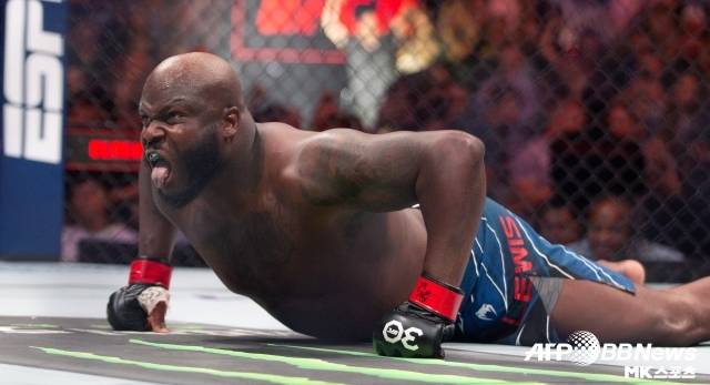 조우반은 “루이스는 아마 간보다는 네임 밸류가 클 것이다. 물론 지금 상황에서 아스피날의 다음 상대는 간이 될 것으로 생각하지만 솔직히 말하면 그 정도의 이름값이 있는 건 아니다”라며 “루이스가 지금과 같은 퍼포먼스를 보여줬을 때는 기회다. 기회가 왔으면 잡아야 한다”고 말했다. 사진=AFPBBNews=News1