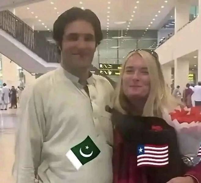 미국 여성 민디 라스무센(오른쪽)과 파키스탄 남성 사지드 제브 칸(왼쪽). 페이스북 캡처
