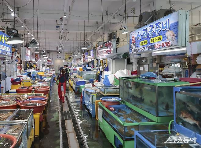 오이도 수산시장 전경. 사진제공｜시흥시