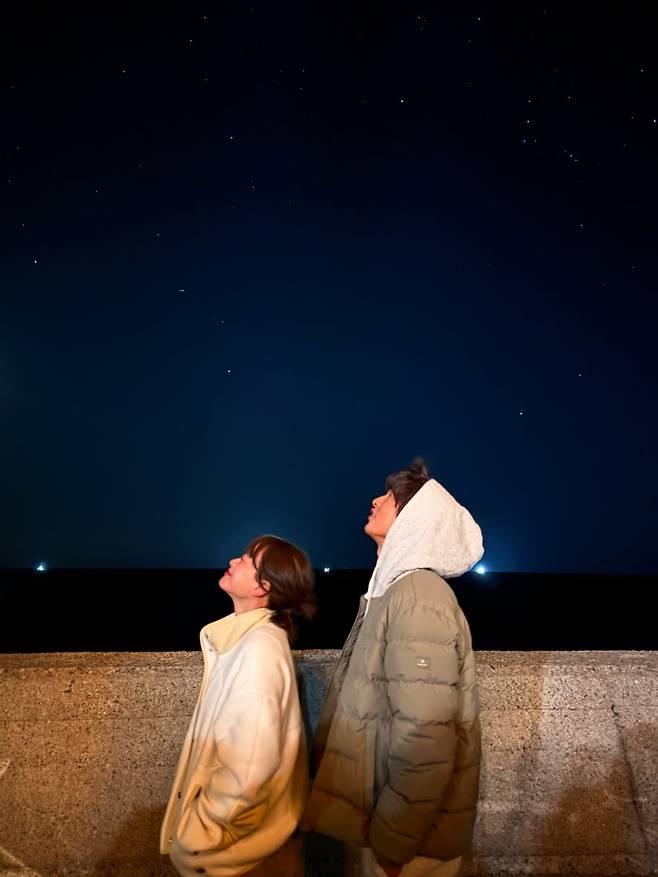 송중기 인스타그램 캡처.