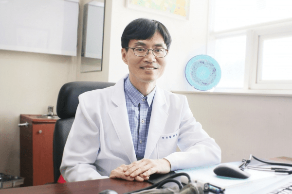 내과 전문의 김건영 원장| 출처 : 제일내과의원