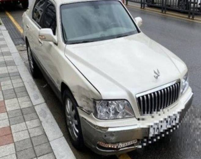 인도 돌진한 차량.ⓒ경기도소방재난본부 제공