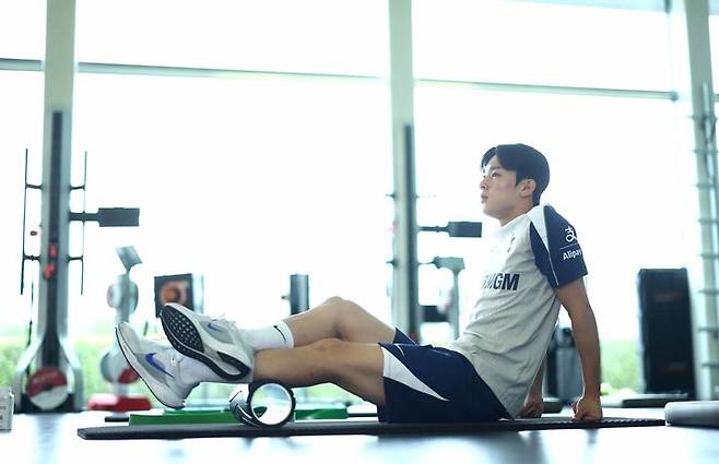 [서울=뉴시스] 잉글랜드 프로축구 프리미어리그(EPL) 토트넘 홋스퍼의 양민혁. (사진=토트넘 홈페이지 캡처) *재판매 및 DB 금지