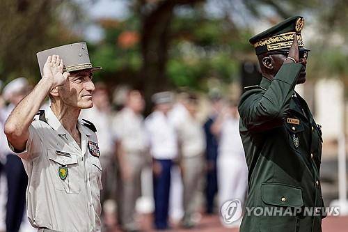 프랑스, 세네갈에 마지막 군기지 2곳 반환 [AFP=연합뉴스]