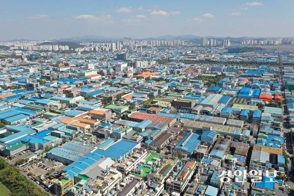수도권 최대 규모의 인천 남동국가산업단지. /경인일보 DB
