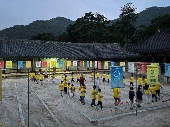 해인사 ‘여름수련회’ 모습(사진=해인사).