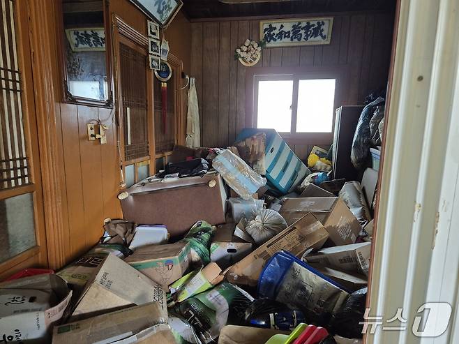 예산 삽교읍 하포2리 침수된 주택의 내부 모습. 2025.7.19/뉴스1 ⓒ News1 최형욱 기자
