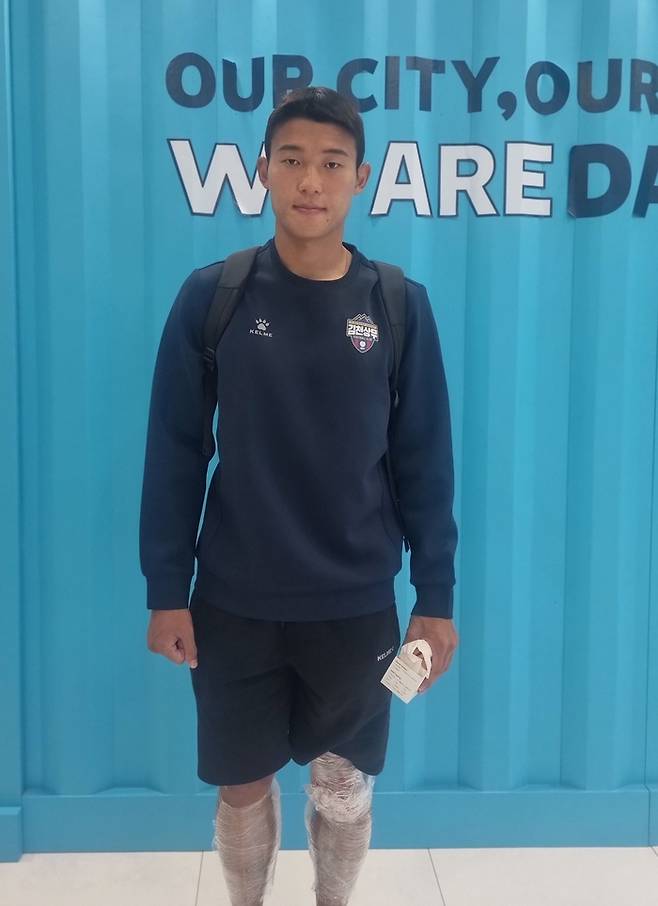 김천 김강산이 18일 대구전이 끝난 뒤 인터뷰 후 포즈를 취하고 있다. 사진 | 대구=박준범기자