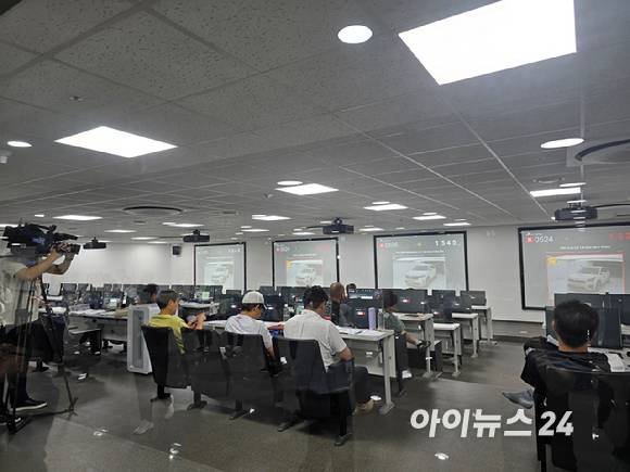 SK렌터카 오토옥션 현장 입찰석. [사진=김종성 기자]