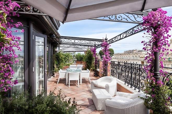 객실 내부 / 사진= 발리오니 호텔 레지나 로마(Baglioni Hotel Regina Rome)