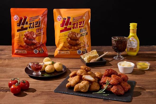 [서울=뉴시스] 오뚜기 신제품 '쏘치킨' 2종 모습.(사진=오뚜기 제공) *재판매 및 DB 금지
