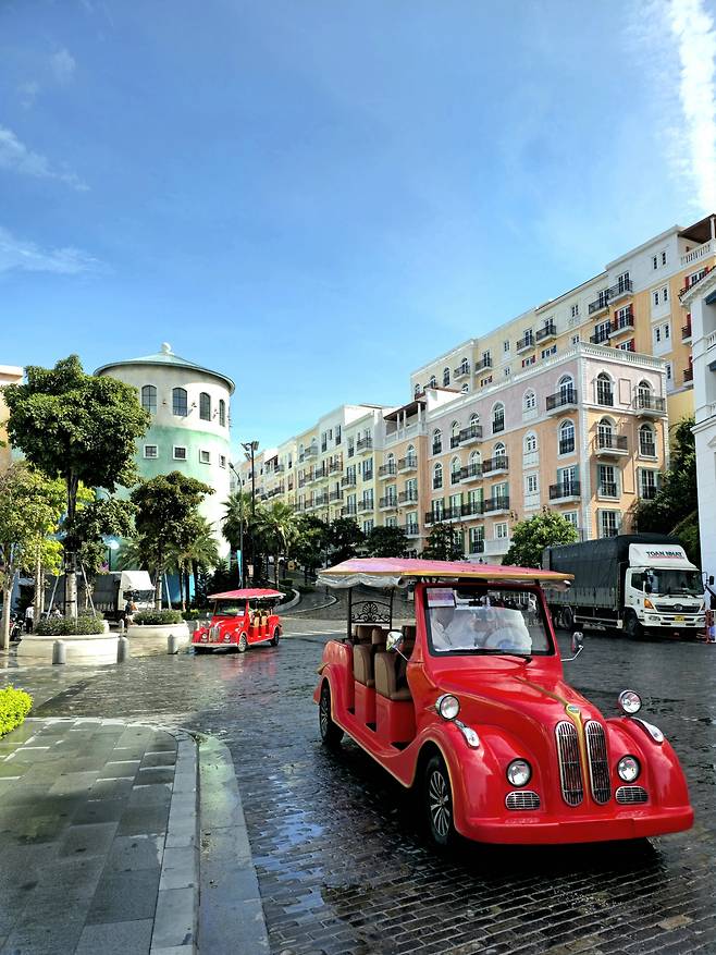 푸꾸옥 선셋타운 관광택시.